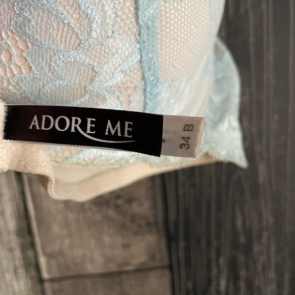 Adore Me - Push-up Plunge Bra and Panties - Picture 4 of 7